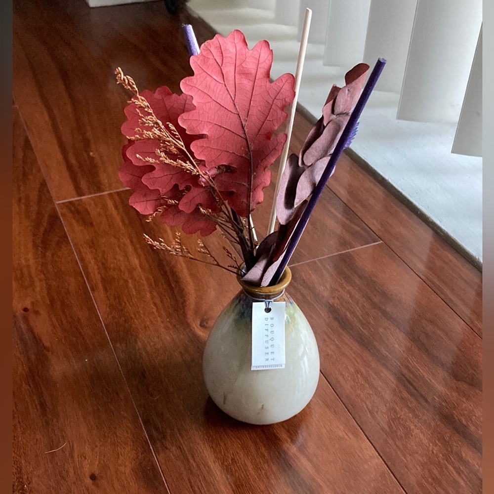 Anthropologie Bouquet Diffuser Bud Vase NWT